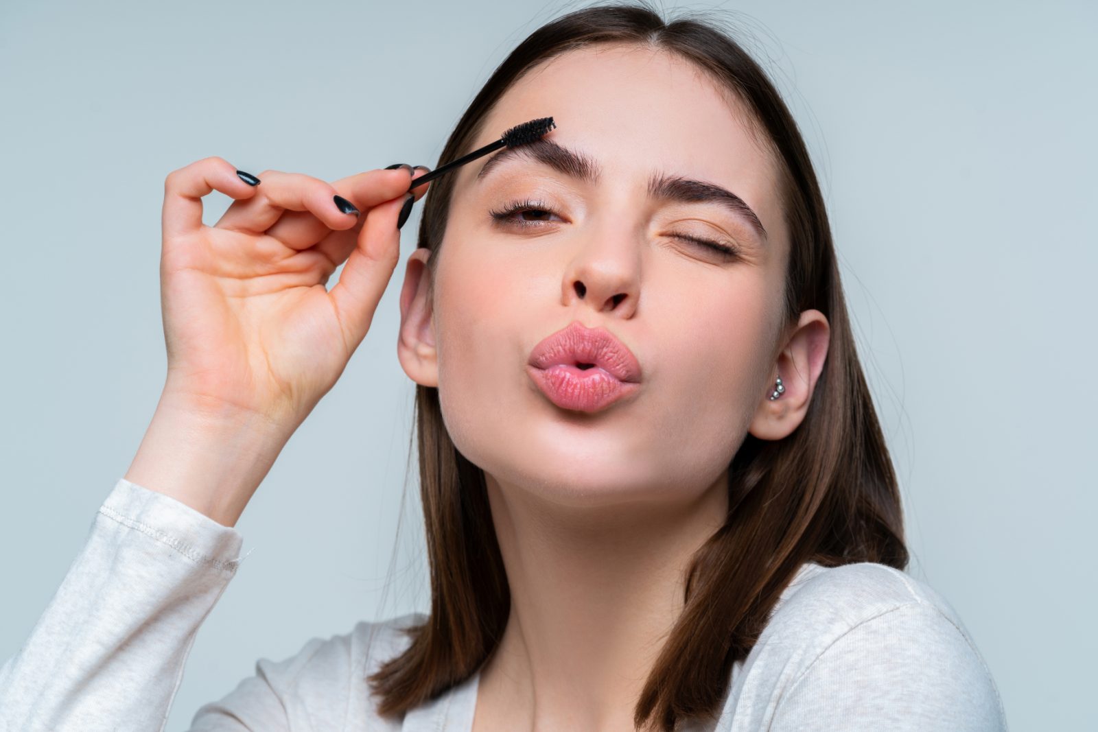 Barevné líčení očí – trendy tipy, jak oživit svůj vzhled obrázek 13
